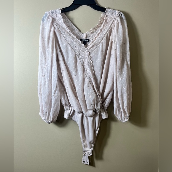 Express Romantic Pink Puff Eyelet Long Sleeve Cottagecore Bodysuit Top Small Y2K - Picture 3 of 12